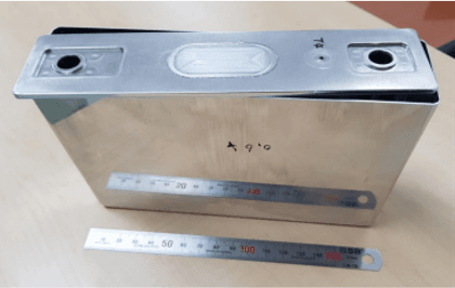 Prismatic battery can