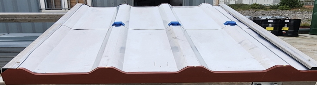 지붕 덮방용 골판재